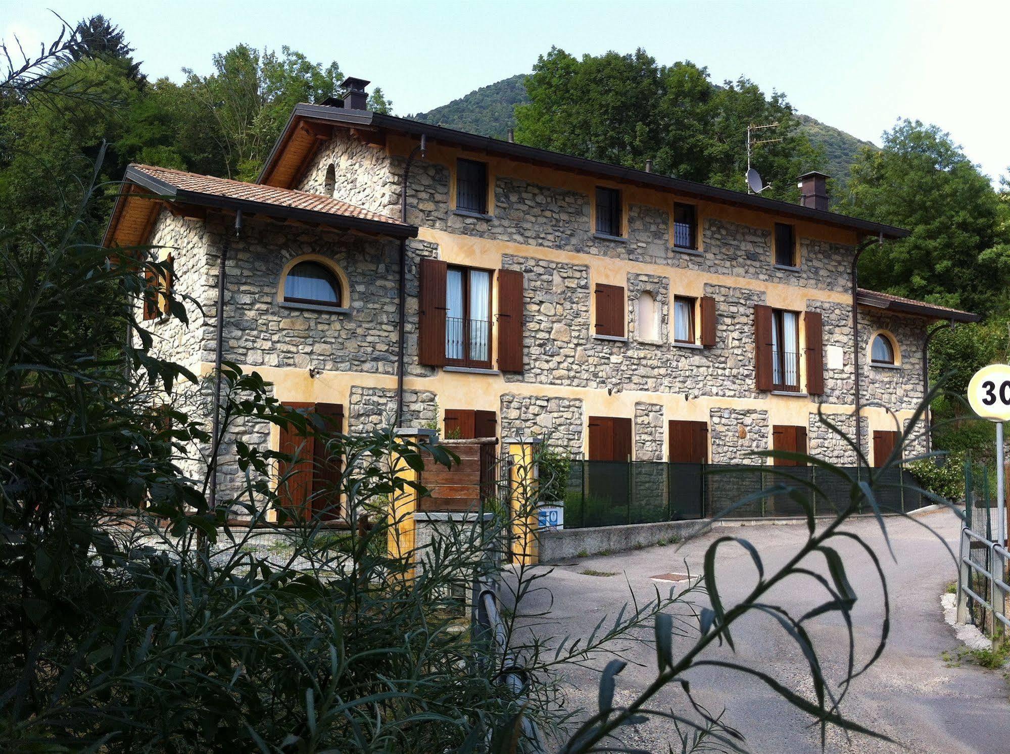 Agriturismo Il Talento Nella Quiete كاستيليونِ دينْتيلْفْ المظهر الخارجي الصورة